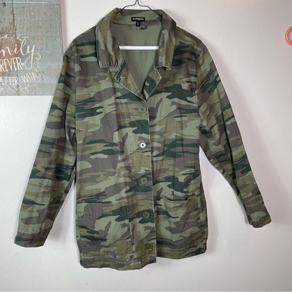 EXPRESS CAMOUFLAGE JACKET    - Picture 1 of 9